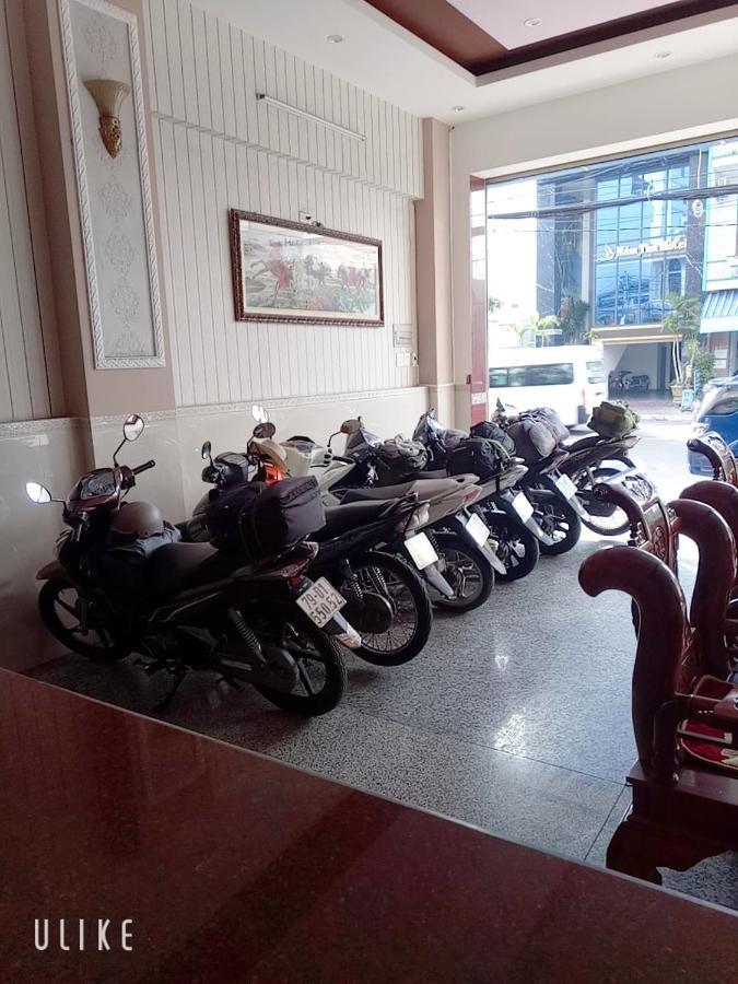 Thao Linh Hotel Куи Нхон Екстериор снимка