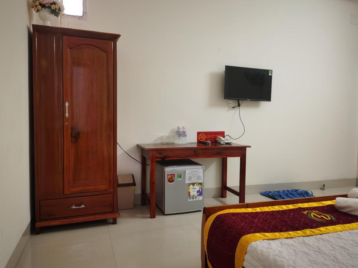 Thao Linh Hotel Куи Нхон Екстериор снимка